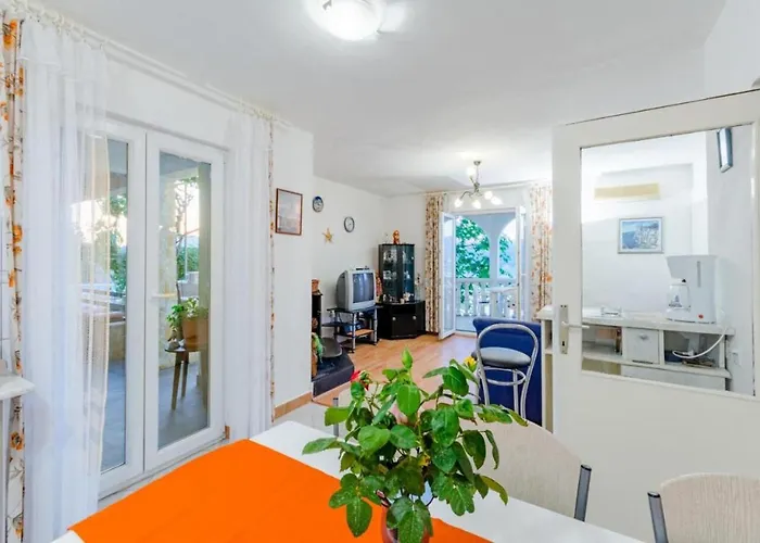 Ljubo Apartman Trogir